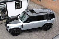 LAND ROVER DEFENDER 110