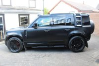 LAND ROVER DEFENDER 110